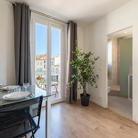 1-br - Centre كان